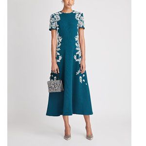 Oscar de la Renta Leaf-Embroidered Stretch-Wool